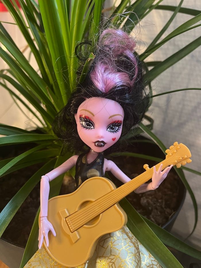 Draculaura Monster high - photo numéro 7