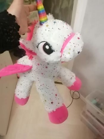 Peluche licorne