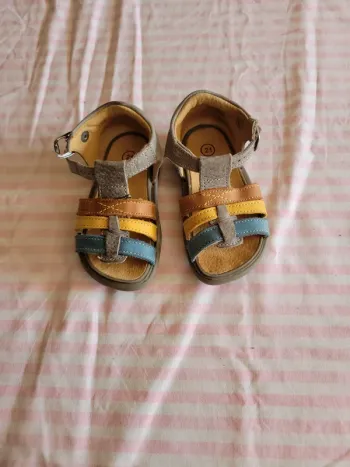 Sandalettes p 21