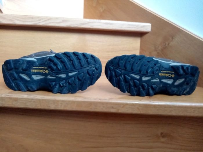 Chaussures de marche Colombia 35 - photo numéro 14