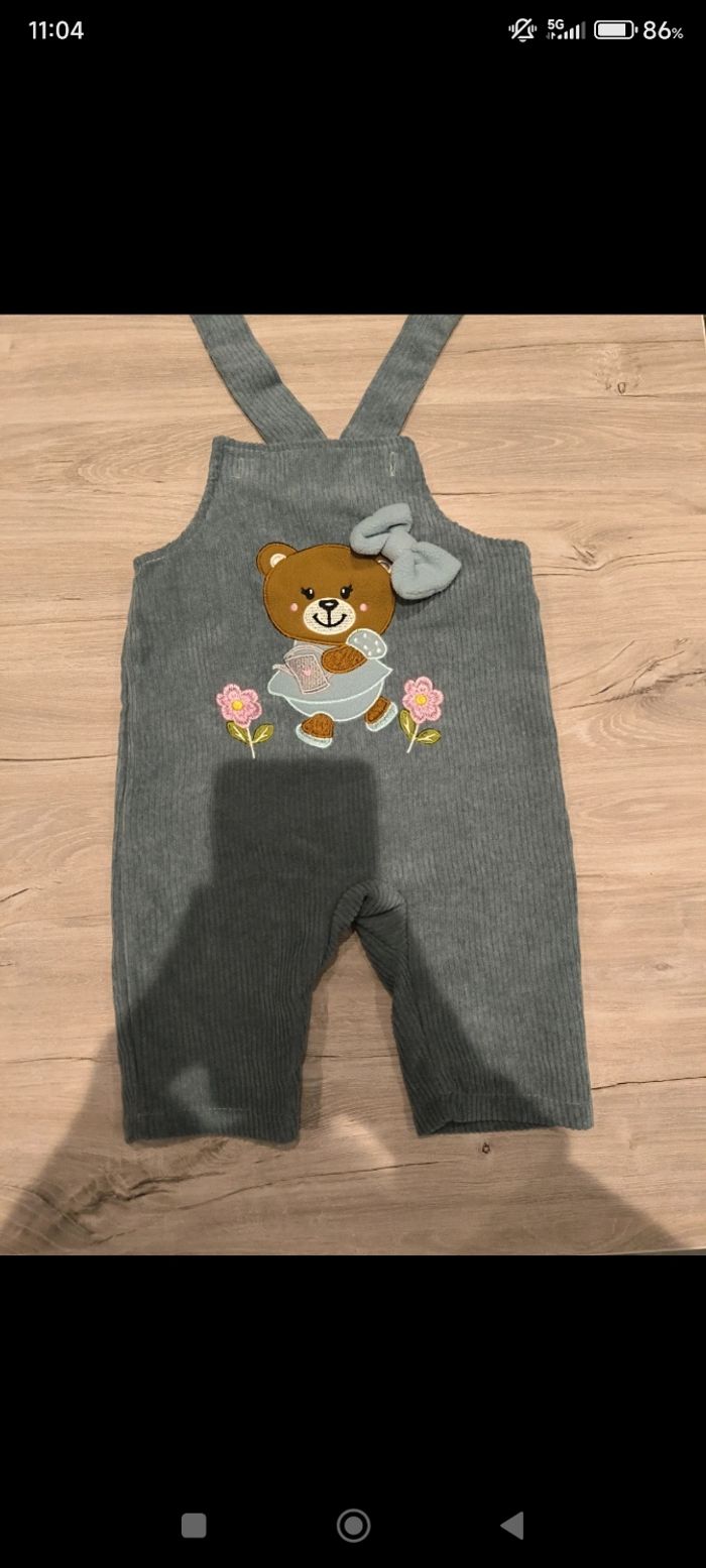 Combinaison taille 3 mois - photo numéro 2