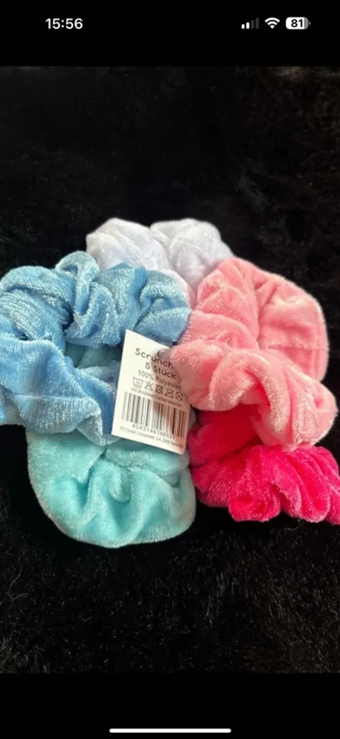 5 chouchous velours et 2 barrettes neuves - photo numéro 6