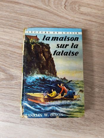 La maison sur la falaise, livre de Franklin W. Dixon Lecture et Loisir