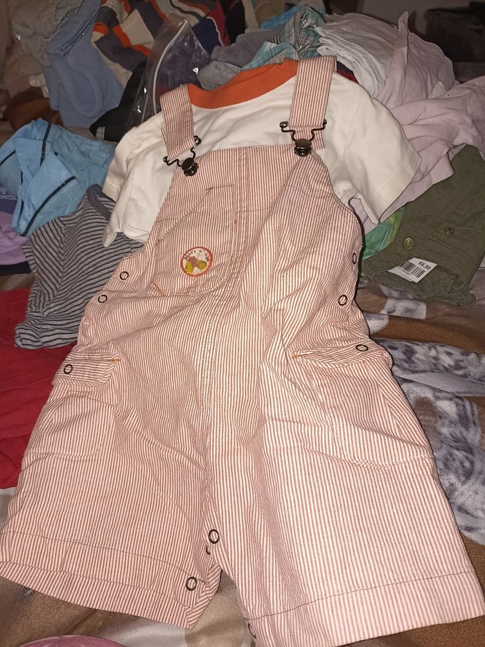 Ensemble orange blanc