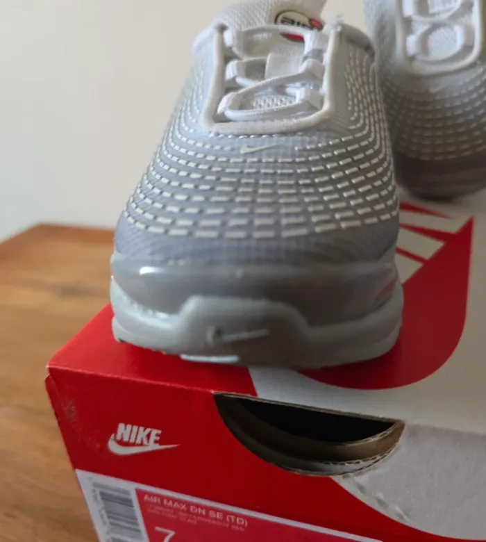 Nike Air max DN grise taille 23.5 comme neuve - photo numéro 8