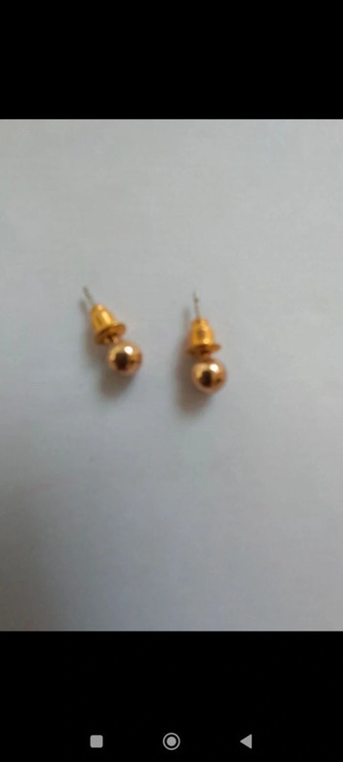 Boucles d'oreilles fantaisie - photo numéro 2