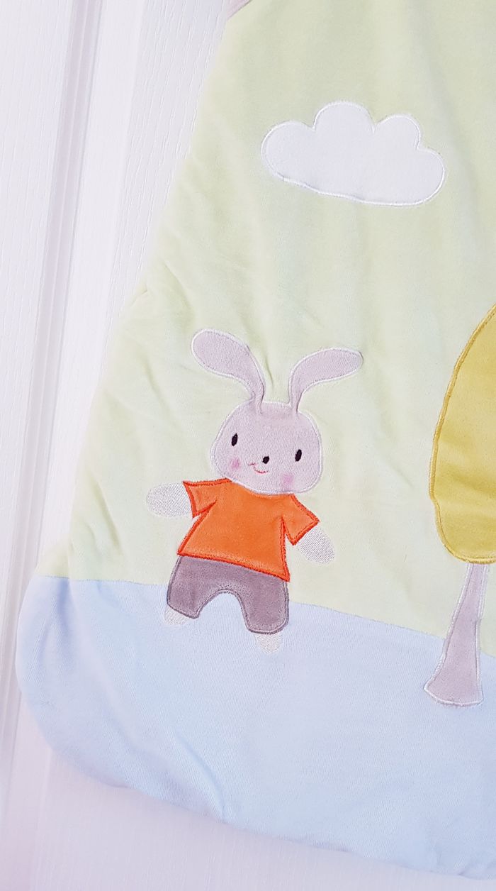 👻 Gigoteuse en velours - Kiabi - 0/6 mois 👻 - photo numéro 4