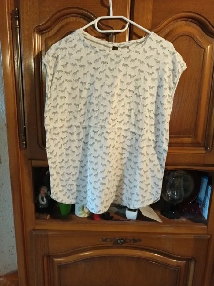 Chemisier manche courte taille 42