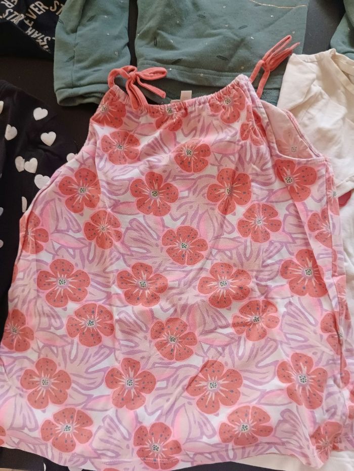 Lot vêtements fille 10 ans - photo numéro 3
