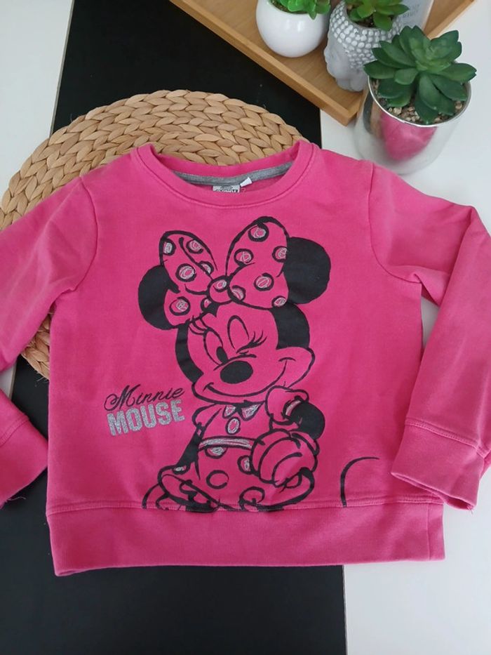 Pull hivers disney Taille 8 ans🌿💝 - photo numéro 5