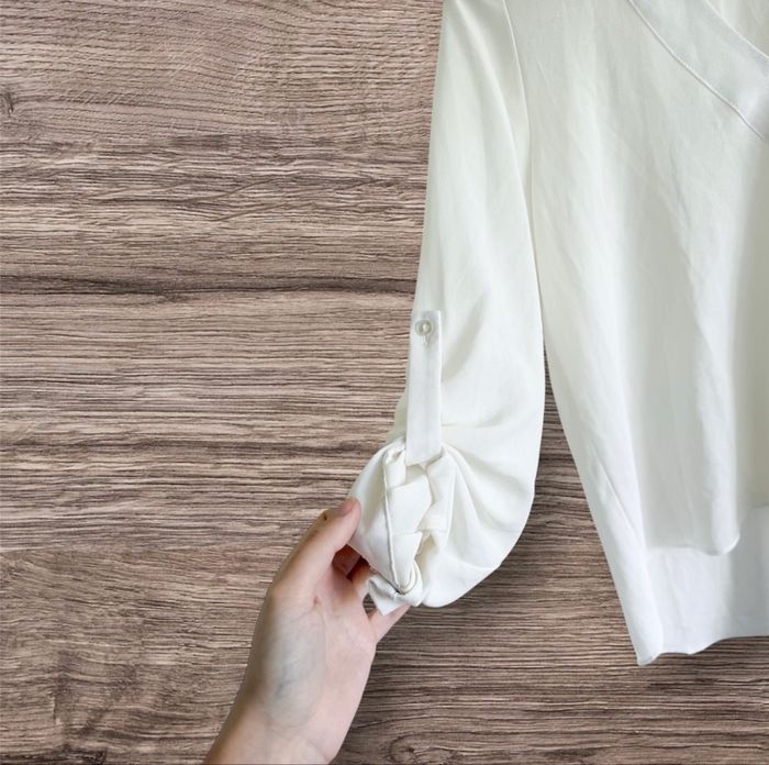 Blouse manches 3/4 ou longues crème atmosphère taille 38 M - photo numéro 2