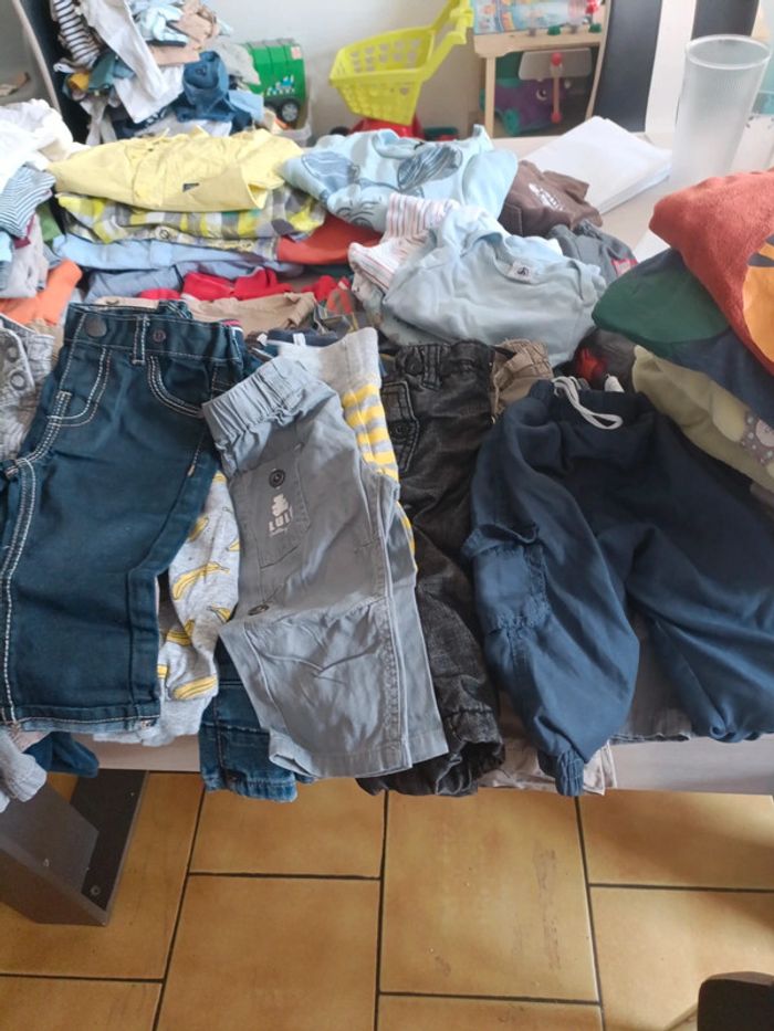 Lot vêtements garçon 6 mois - photo numéro 12
