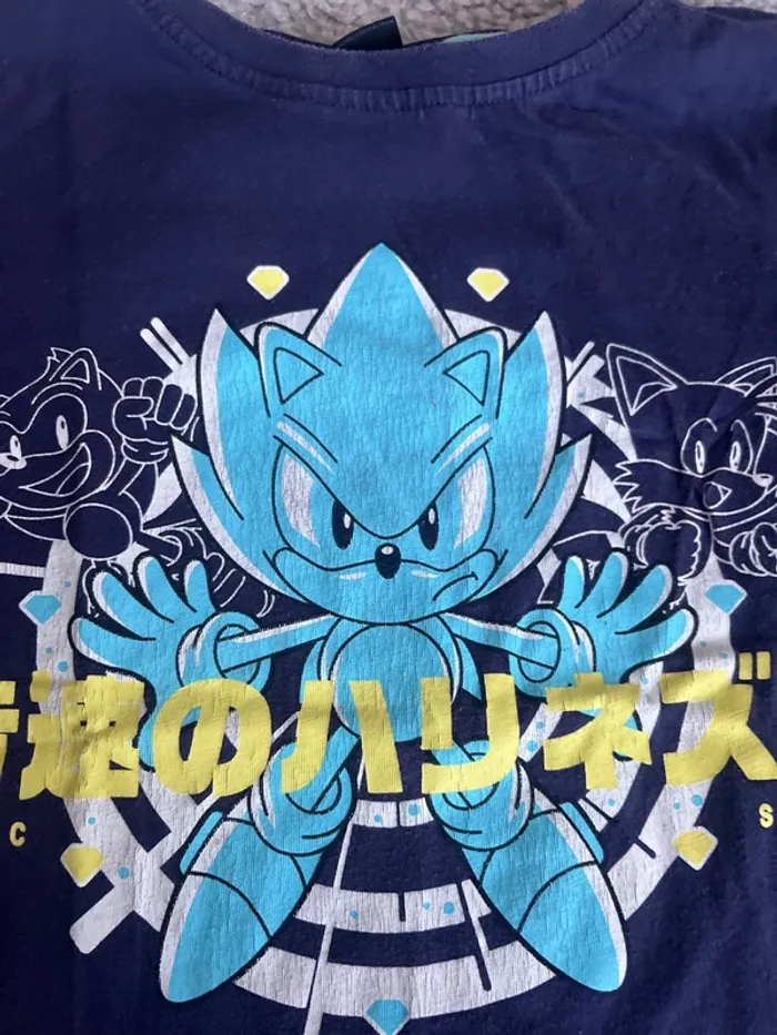 TEE shirt - photo numéro 2