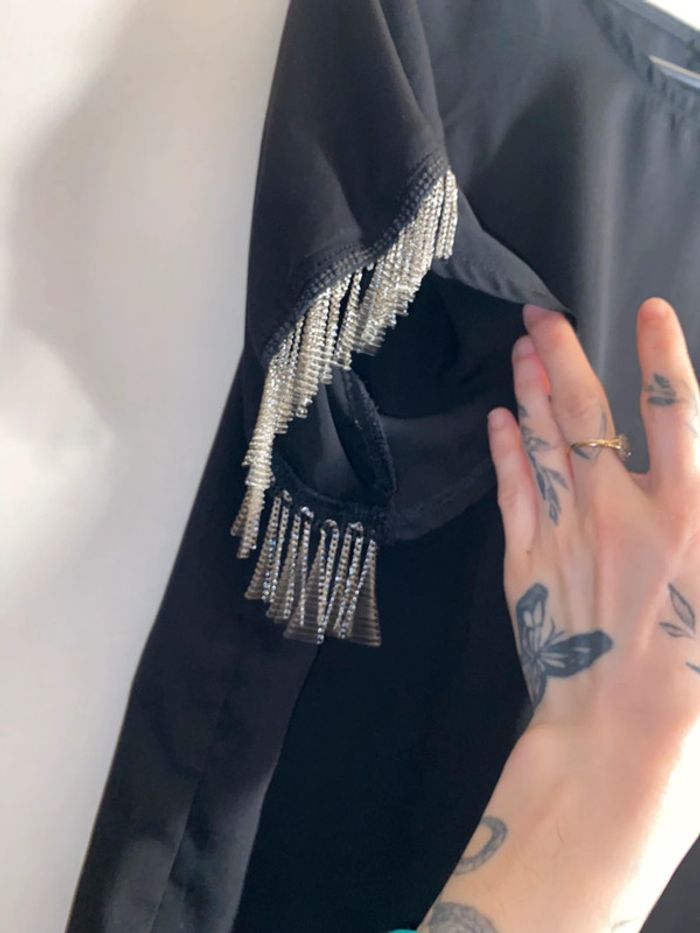 Blouse manches courtes noire - photo numéro 4