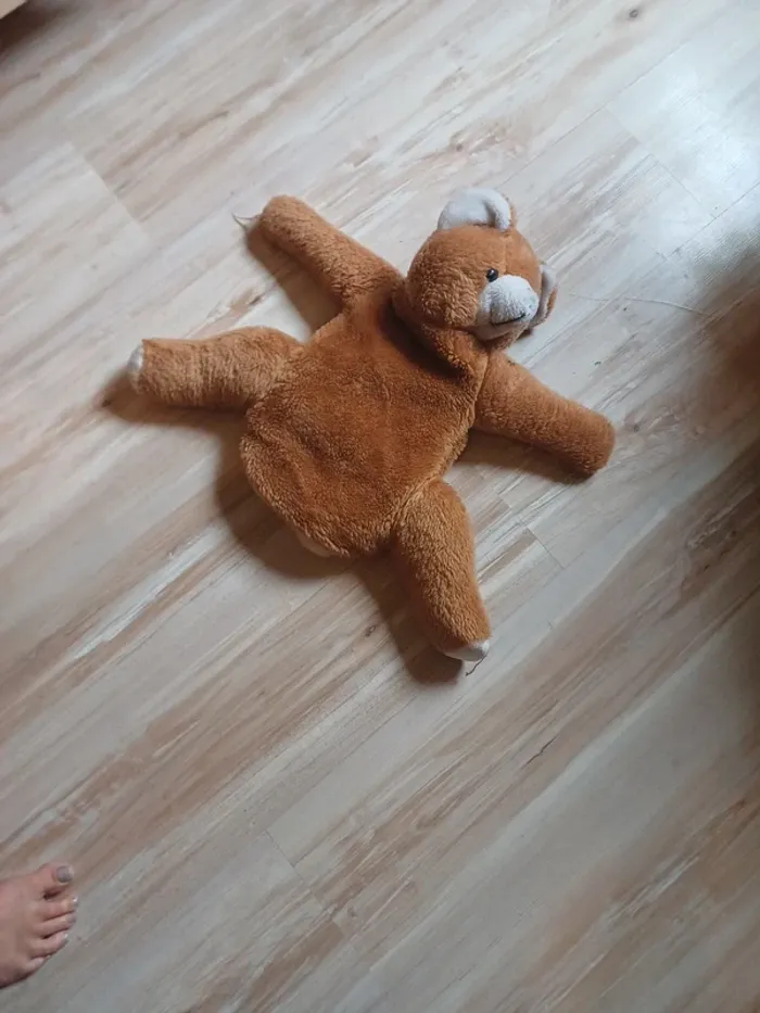 Peluche ours range pyjama avec fermeture