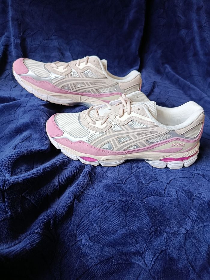 Asics gel nyc  cream minéral beige pink - photo numéro 2
