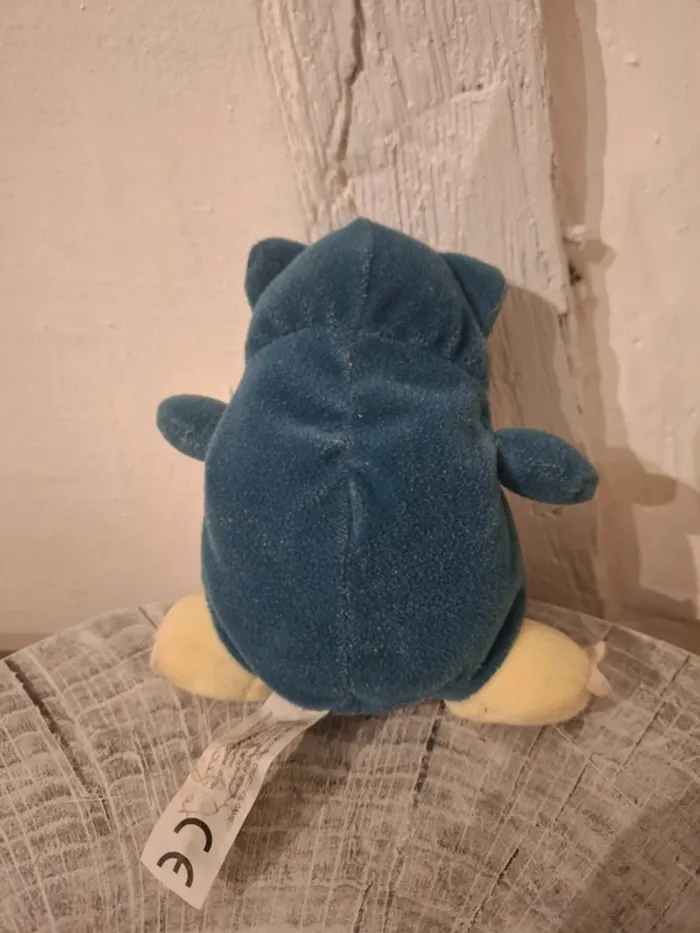 Peluches Vintage Pokémon Ronflex Pikachu - photo numéro 3