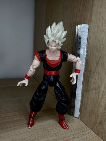Figurine articulé dragon ball fighter goku