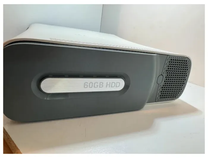 Console Xbox 360 Blanche Xbox 360 c - photo numéro 11