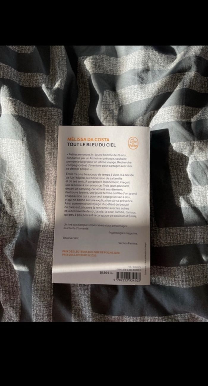 Livre « Tout le bleu du ciel » - photo numéro 2