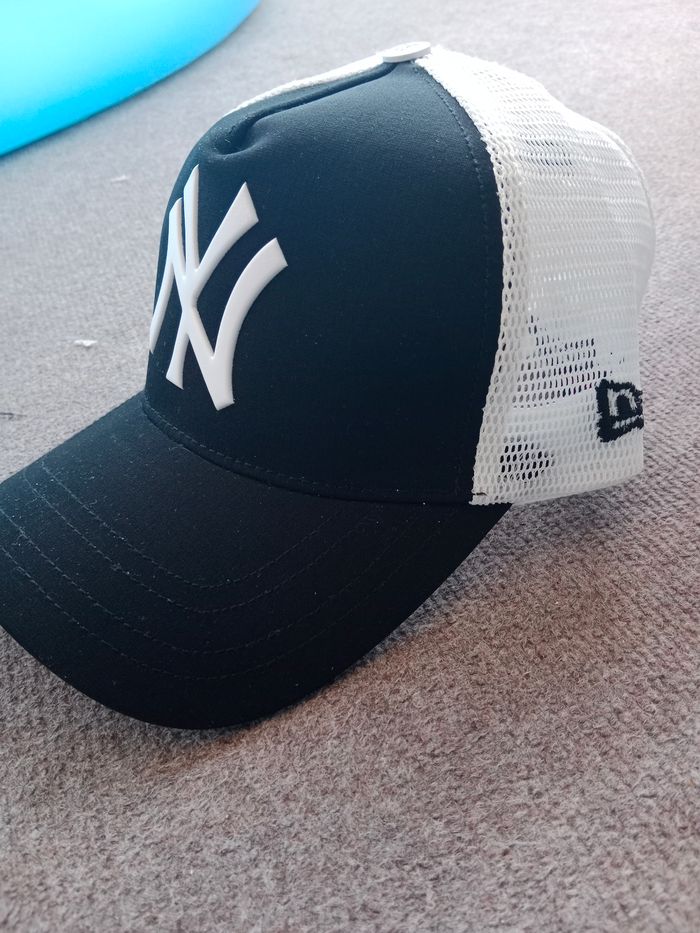 Casquette New York neuf - photo numéro 3