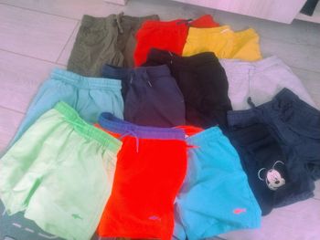 Vends lot short 3-4 ans