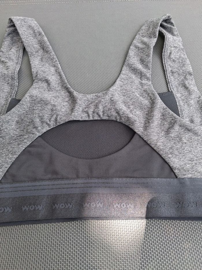 Lot de 3 brassières WoW taille 40 - photo numéro 6
