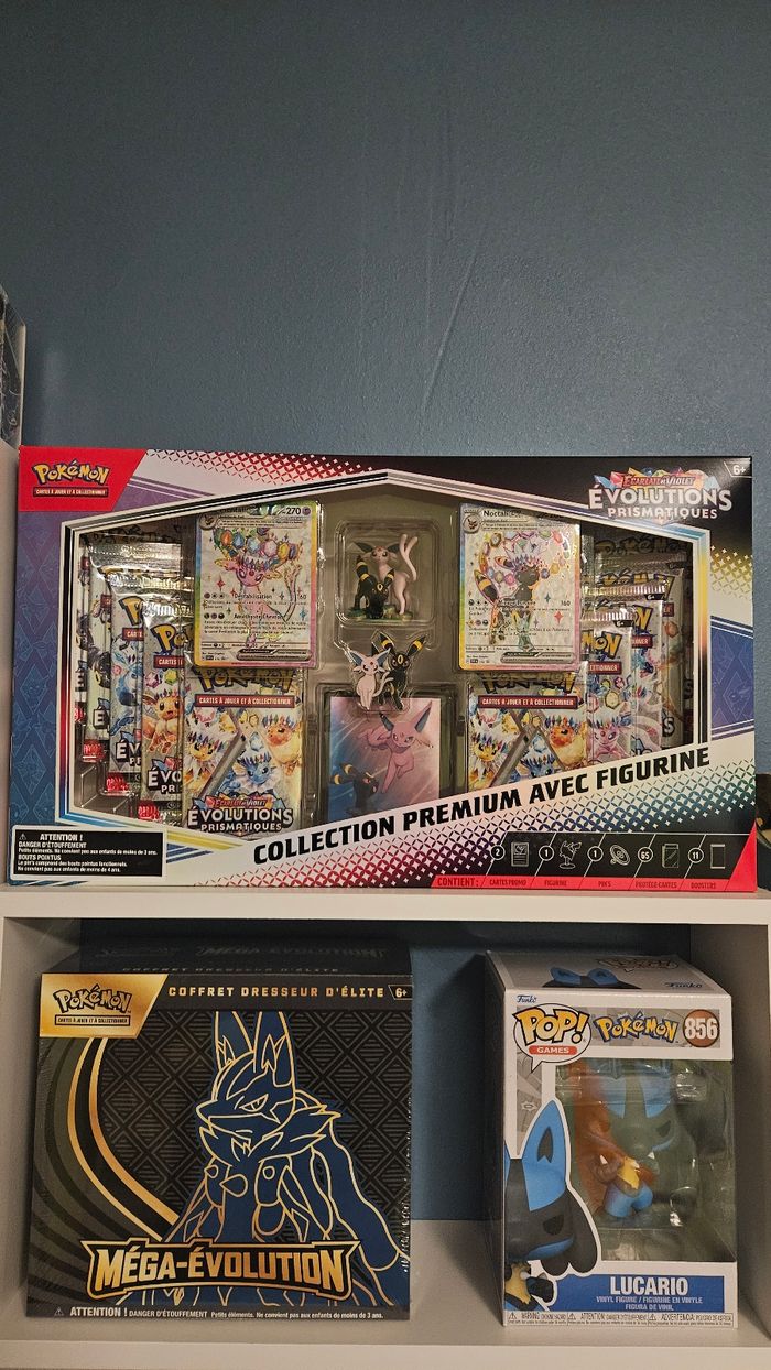 Coffret Collection Premium avec figurine Évolutions Prismatiques - photo numéro 6