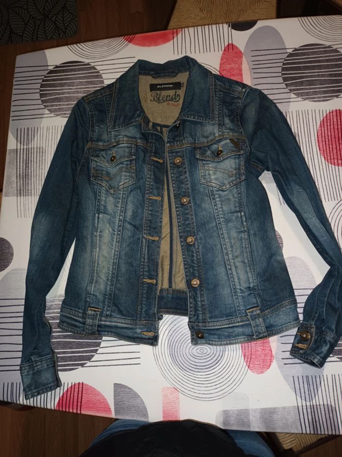 Veste en jeans taille 38 🚺 - photo numéro 4
