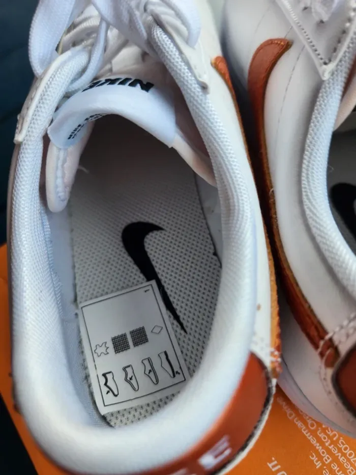 Nike blazer low Taille 36,5 neuves blanc orange bronze - photo numéro 6