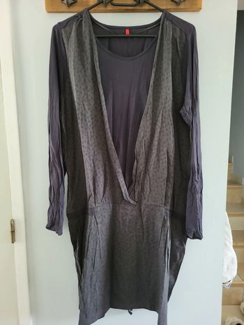 Miss captain Robe grise taille 44