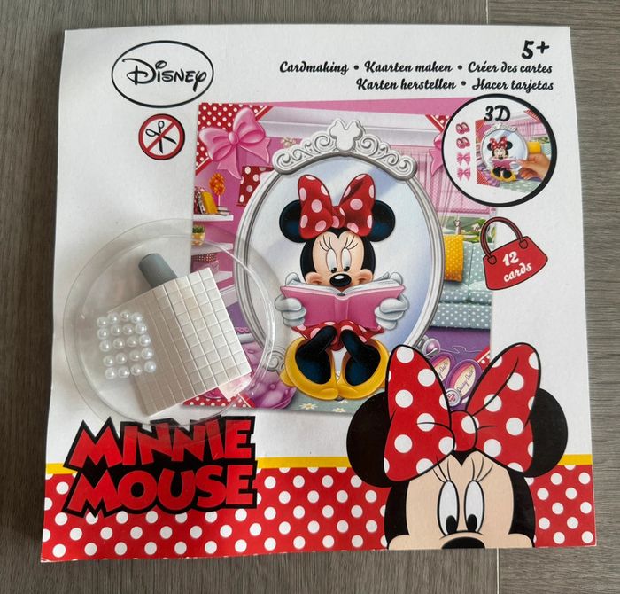 Livre carnet de bricolage Minnie Disney création de carte 3D loisirs créatifs
