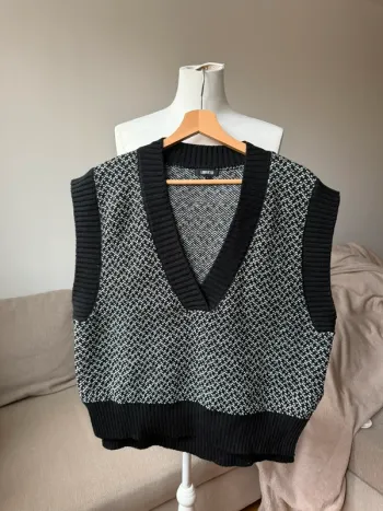 Magnifique pull sans manches Liberto L/40