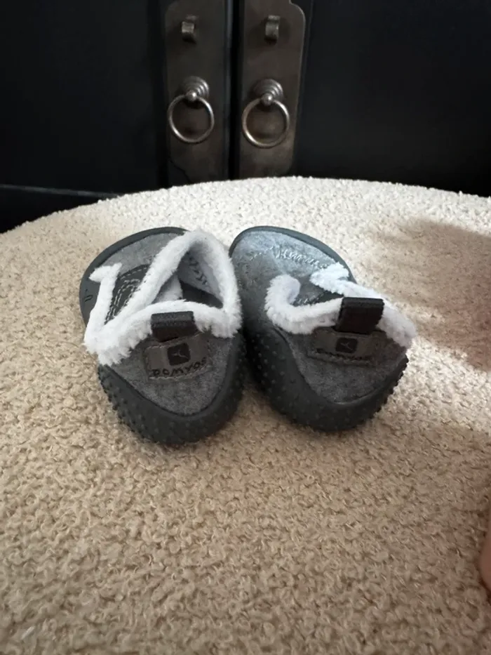Chaussons décathlon pour bébé - photo numéro 2