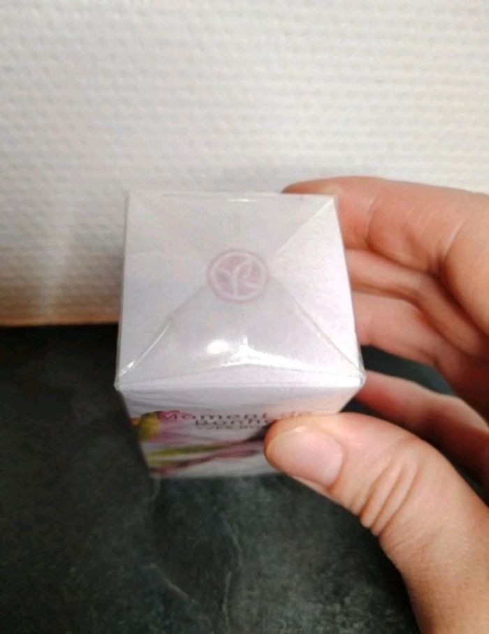 Eau de parfum neuf Moment de bonheur - photo numéro 3