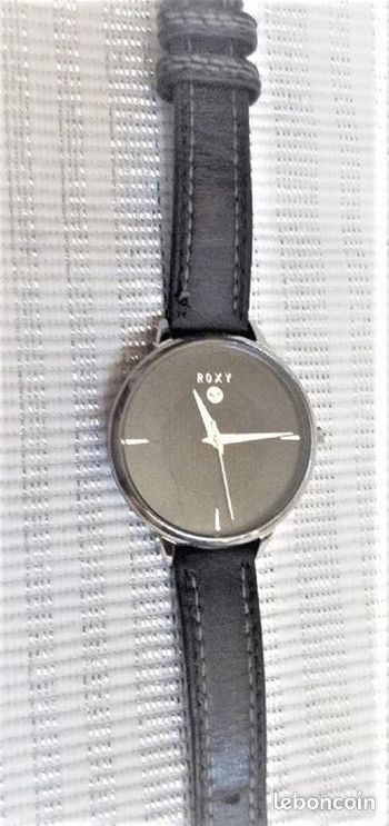 Montre Roxy "Avenue" 