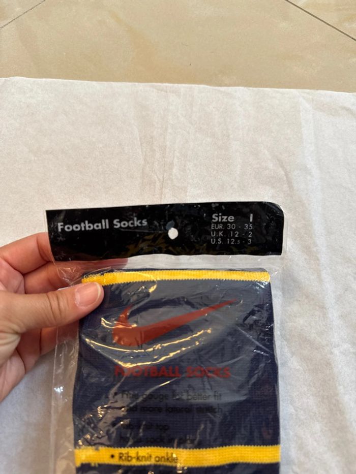 Chaussettes de foot Nike équipe Arsenal taille 30/35 authentique neuf - photo numéro 5