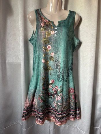 État neuf Magnifique robe imprimée printanière taille M