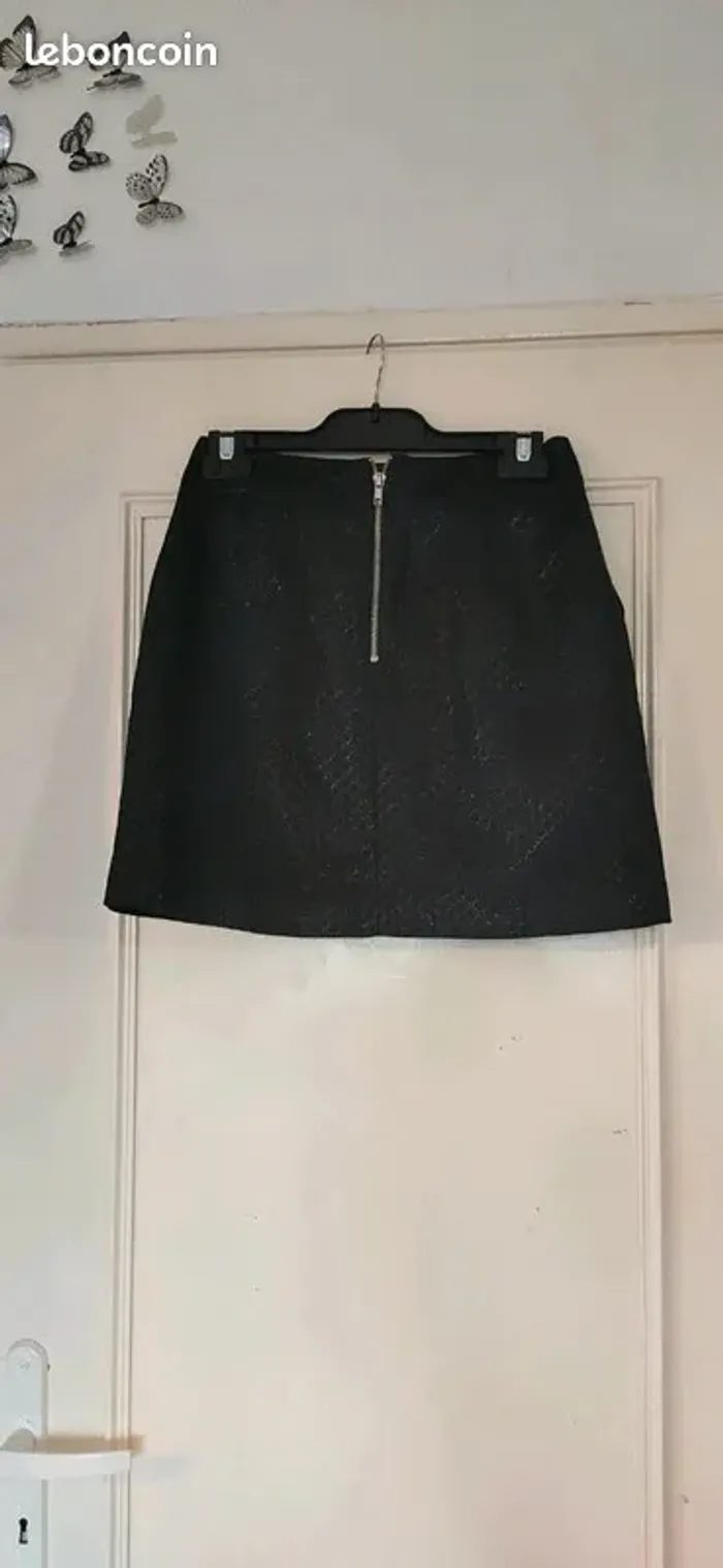 Jupe courte - photo numéro 6