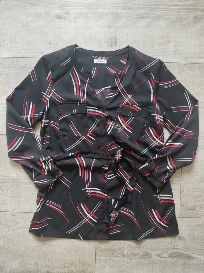Blouse manches longues boutonnée noire motifs graphiques ceinture à nouer taille 44 Damart - photo numéro 9