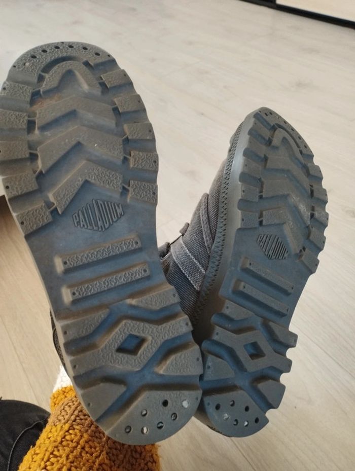 Palladium femme pointure 39 - photo numéro 5