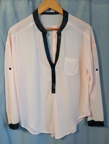 Haut tout en transparence