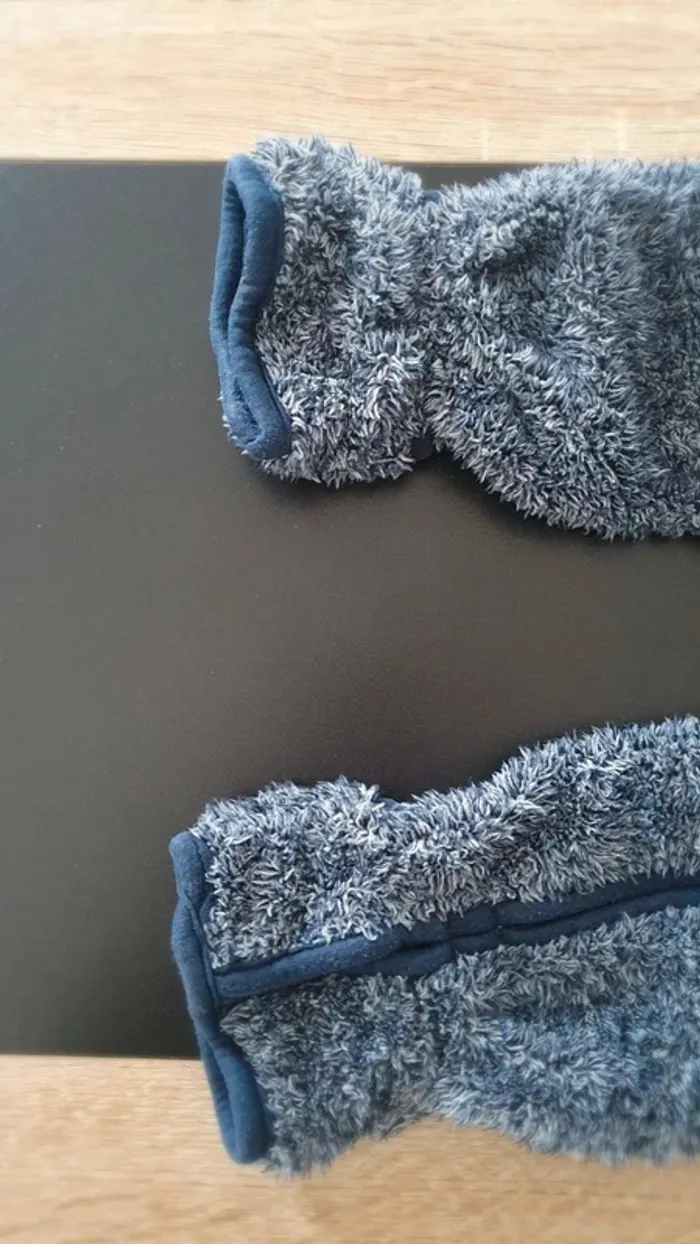 Combinaison polaire 68 cm - photo numéro 2