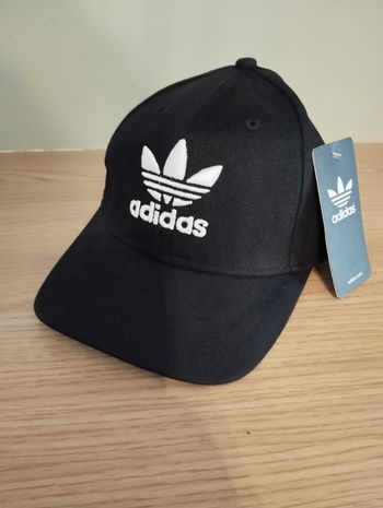 Casquette adidas