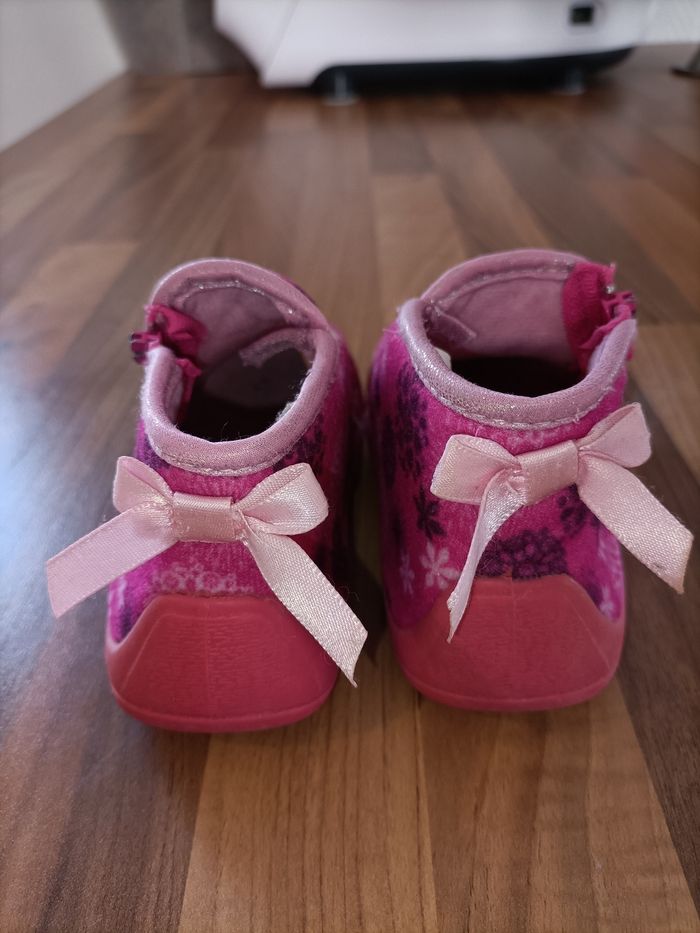 Chaussons roses Reine des Neiges 24 - photo numéro 4