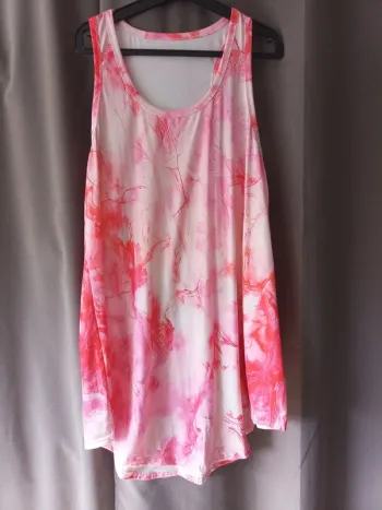 Robe rose et blanche 2 XXL