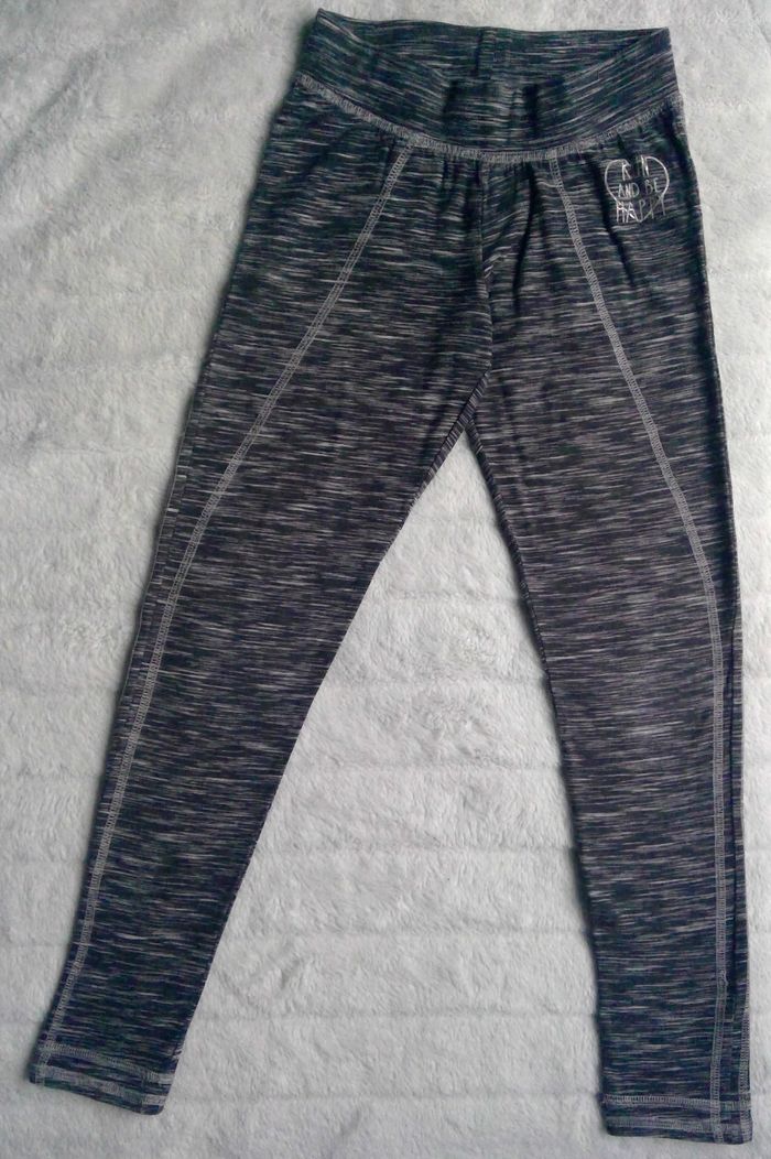 2 leggings de sport en 11 / 12 ans - photo numéro 5