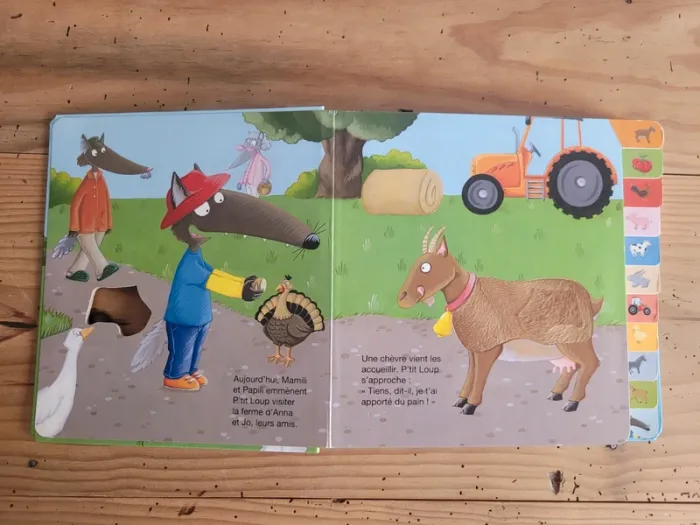 Livre cartonné à toucher P'tit Loup à la ferme - photo numéro 5
