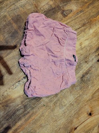 Short tour doux doublure place pour la couche bébé fille 12 mois