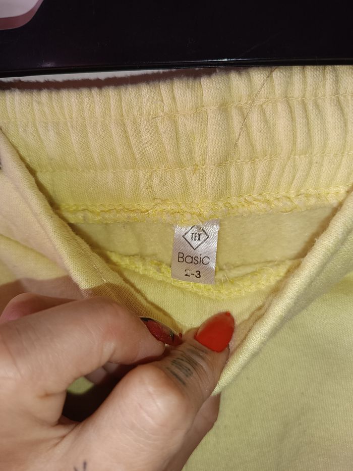 Pantalon jogging jaune - photo numéro 2
